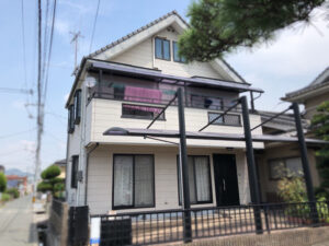 福山・外壁塗装・施工前・外壁のひび割れ